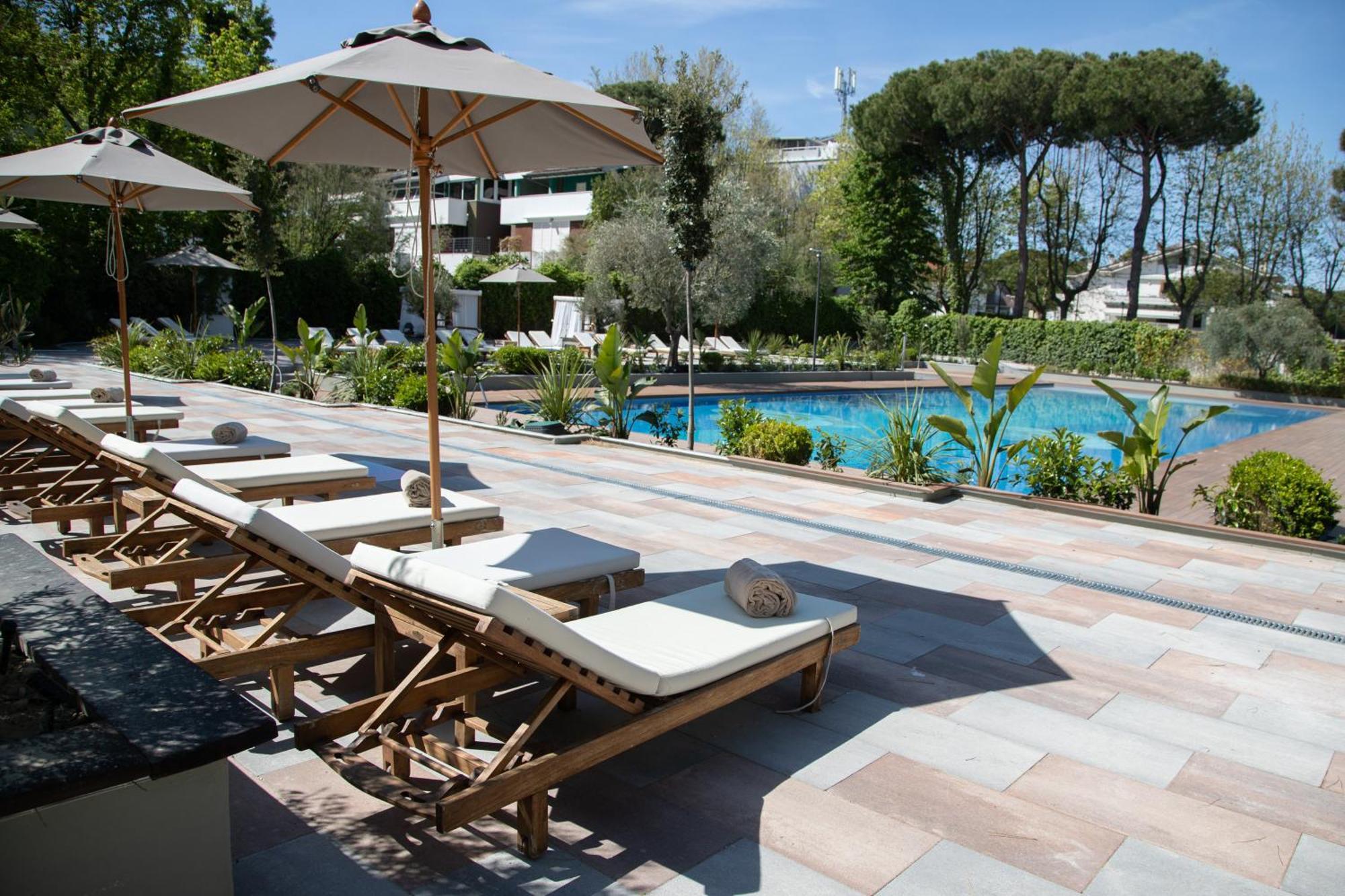 Marepineta Resort Milano Marittima Eksteriør billede